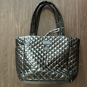 EUC Pure Barre branded black Naomi Quilted Vooray Tote